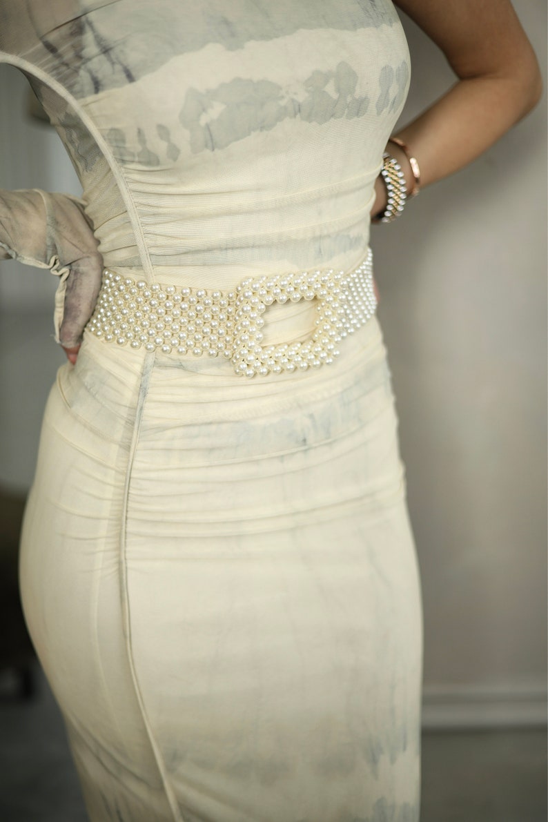 Regal Pearl Buckle Belt