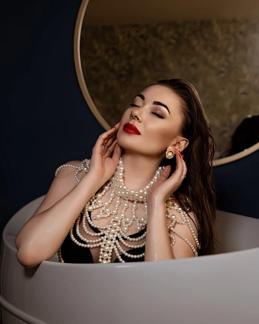 The Pearlcrest Luxury Necklace: A Timeless Statement